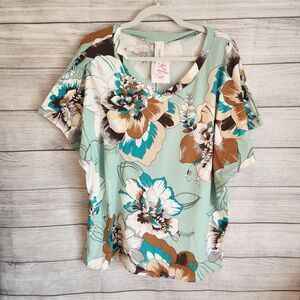Honey Me Medium Green Floral NWT Short Sleeve Cottagecore Y2K Blouse